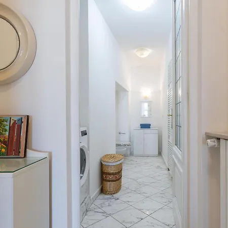 Apartment Canottieri By Halldis